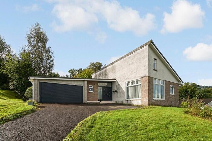 4 Bedroom Detached House For Sale In Lubnaig Drive, Callander, FK17