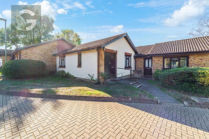 1 Bedroom Terraced Bungalow For Sale In Village Gardens, Off West Street, Ewell Village, Epsom, Surrey, KT17