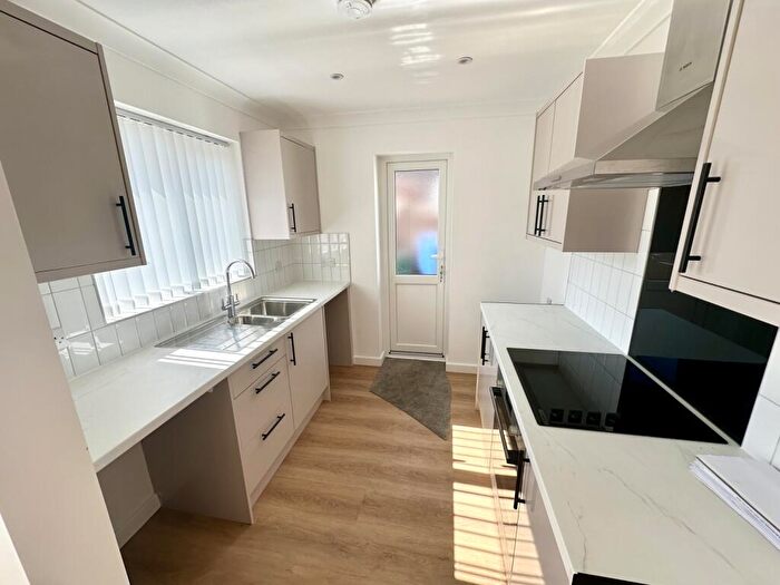 2 Bedroom Semi-Detached Bungalow For Sale In Blandford Road, IP3