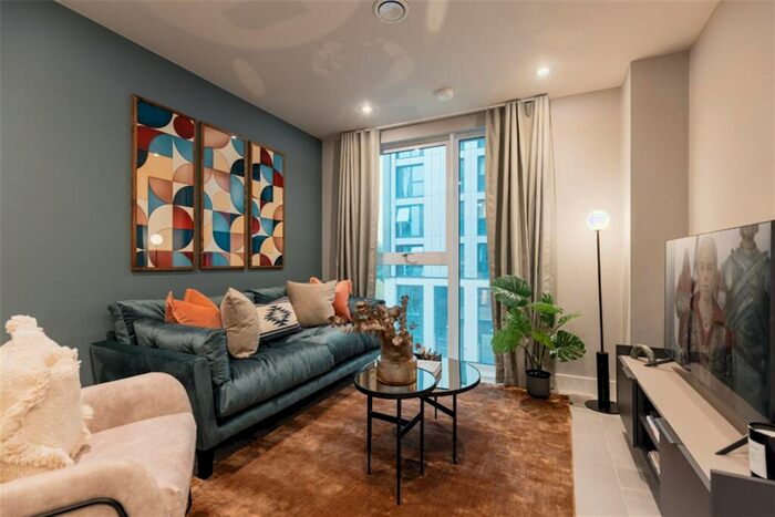 1 Bedroom Apartment To Rent In Quarry Hill, Leeds, LS2