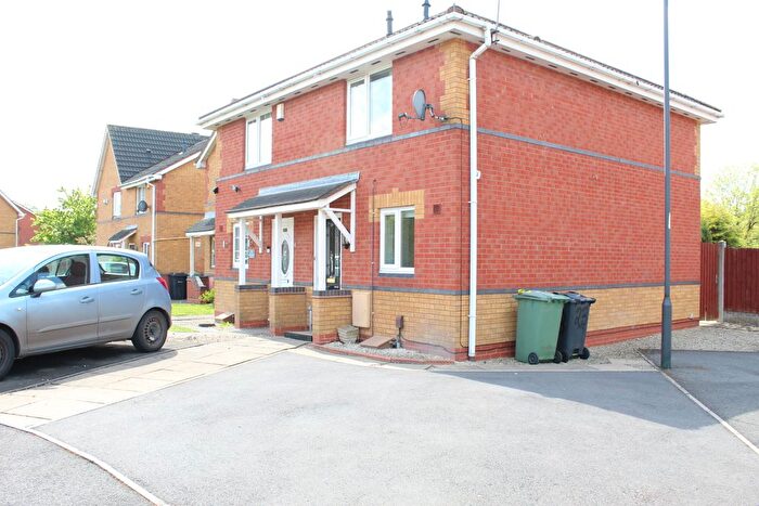 2 Bedroom Semi-Detached House To Rent In Red Brook Rd, Reedswood, Walsall, WS2