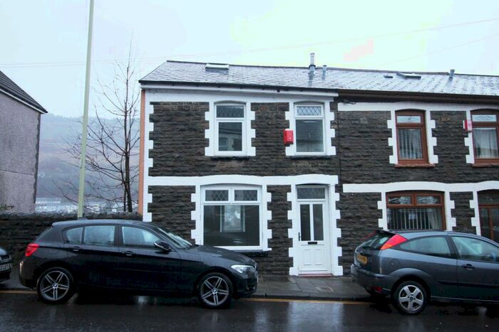 3 Bedroom Terraced House To Rent In North Road, Ferndale, CF43