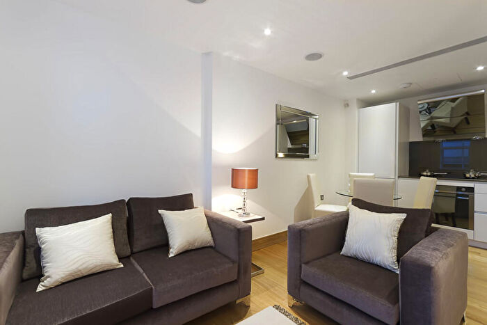 1 Bedroom Flat To Rent In Red Lion Court, Holborn, EC4A