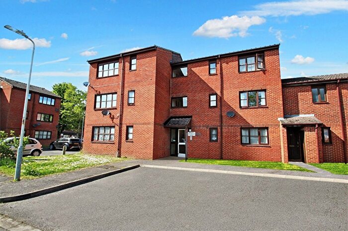 1 Bedroom Flat To Rent In Newcourt, Uxbridge, UB8