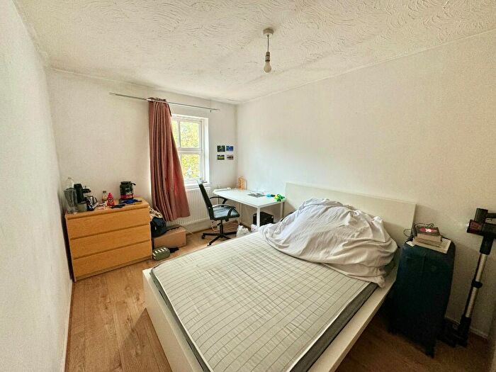 1 Bedroom Semi-Detached House To Rent In Lancelot Road, Bristol, BS16