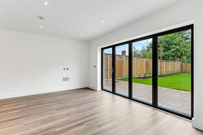 3 Bedroom Terraced House For Sale In Torus Way, Childs Hill, London, NW2