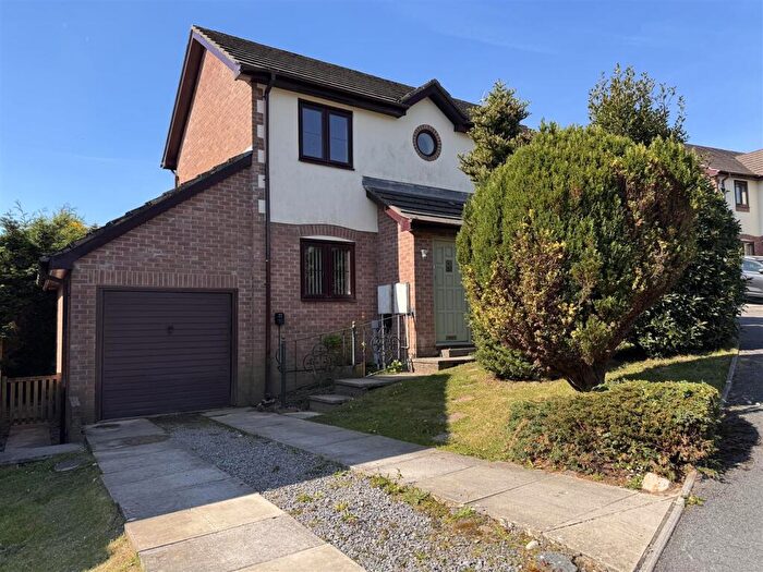 3 Bedroom Detached House For Sale In Nant Arw, Capel Hendre, Ammanford, SA18