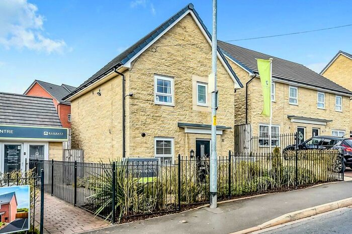 3 Bedroom Detached House To Rent In Fields Farm Road, Hyde, Greater Manchester, SK14