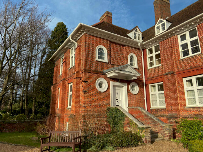 3 Bedroom Terraced House To Rent In London Road, Bromley, BR1