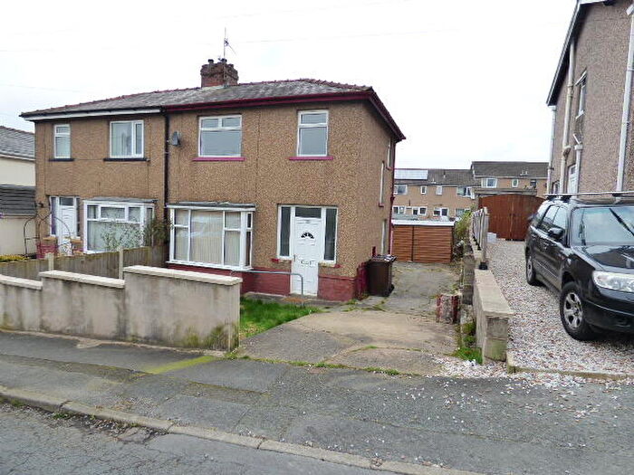 2 Bedroom Semi-Detached House To Rent In Bath Street, Nelson, Lancashire, BB9