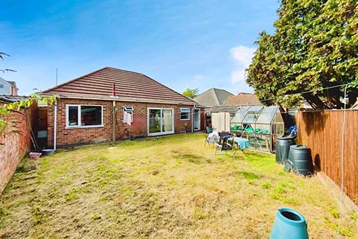 2 Bedroom Detached Bungalow For Sale In Humberstone Lane, Thurmaston, LE4