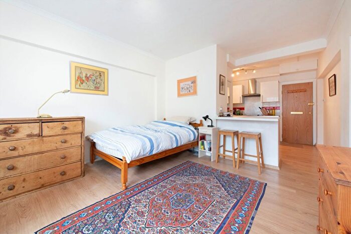 Studio To Rent In Woburn Place, Russell Square, WC1H