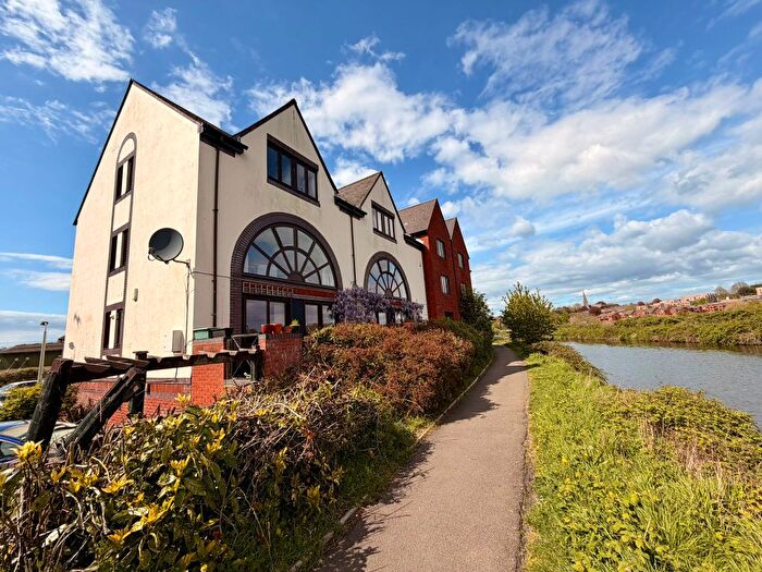 1 Bedroom Flat To Rent In Water Lane, Exeter, EX2