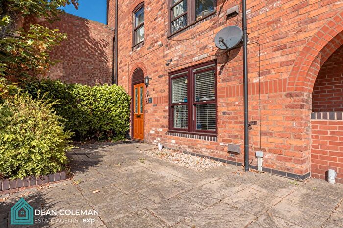 1 Bedroom Flat For Sale In City Walls Road, Worcester, WR1