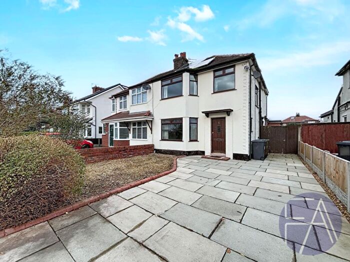 3 Bedroom Semi Detached House For Sale In North Road, Southport, PR9