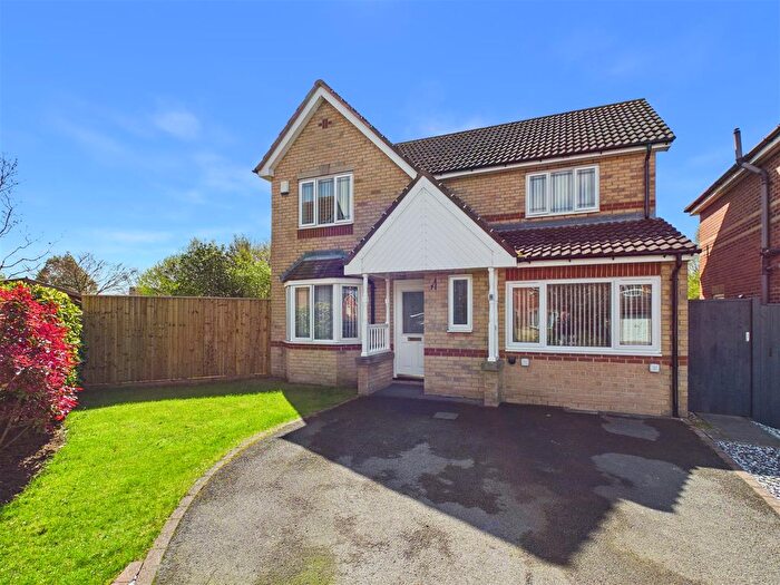 4 Bedroom Detached House For Sale In St. Brides Court, Ingleby Barwick, TS17