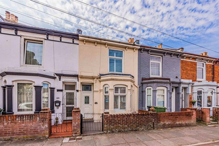 3 Bedroom House For Sale In Walden Road, Portsmouth, PO2