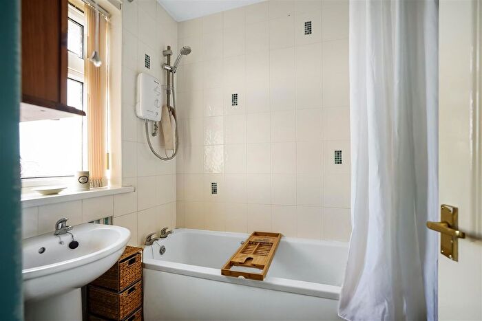 3 Bedroom Terraced House For Sale In Eden Crescent, Darlington, DL1