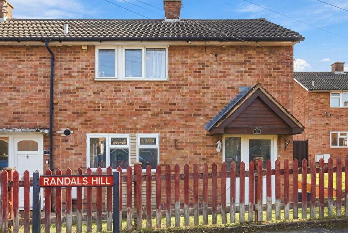 2 Bedroom Semi Detached House For Sale In Randalls Hill, Stevenage, SG2