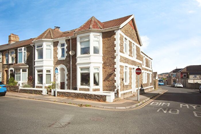 5 Bedroom End Terrace House For Sale In Station Terrace, Caerphilly, CF83