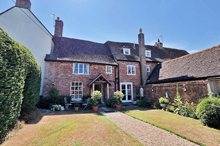5 Bedroom Property For Sale In Willett Road, Ashington, Wimborne, BH21