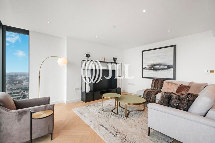 2 Bedroom Flat For Sale In Marsh Wall London, E14