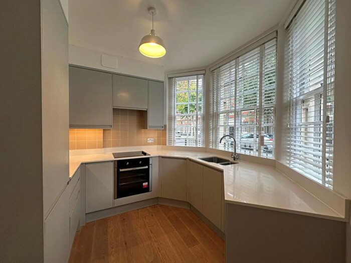 2 Bedroom Apartment To Rent In Portland Street, London, SE17