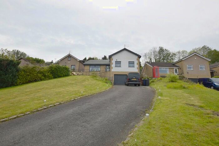5 Bedroom Detached House For Sale In Broad Ing Close, Burnley, Lancashire, BB10