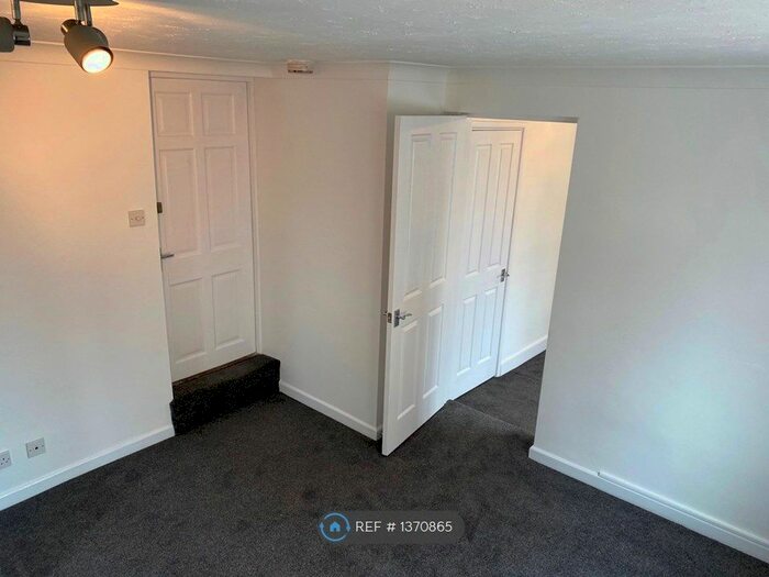 1 Bedroom Flat To Rent In Southampton Street, Reading, RG1
