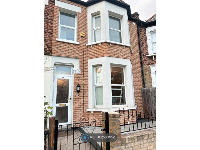 5 Bedroom Terraced House To Rent In Gosterwood Street, London, SE8
