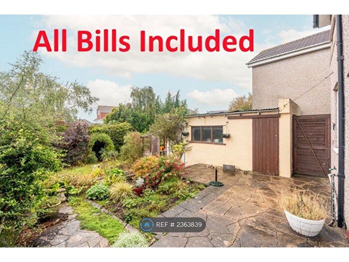 4 Bedroom Semi-Detached House To Rent In Rannoch Road, Bristol, BS7