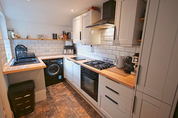 3 Bedroom Terraced House For Sale In Riverside Terrace, Earby, BB18