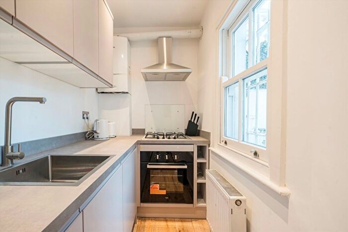 1 Bedroom Flat To Rent In Elsham Terrace, Holland Park, W14