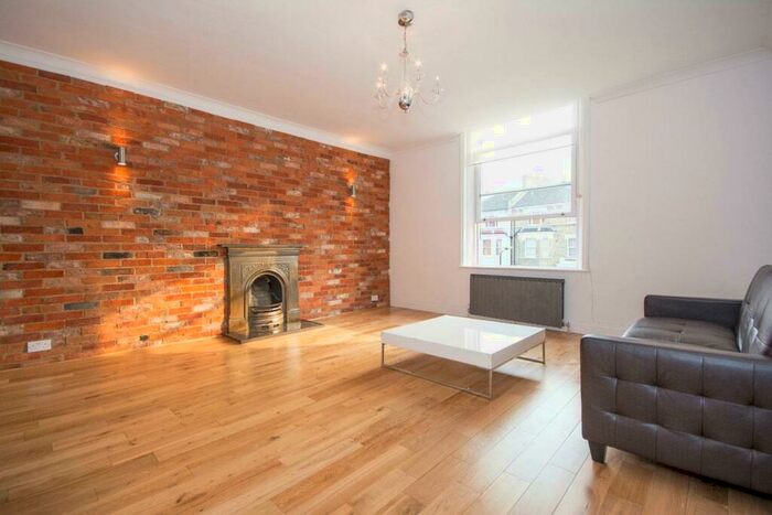 1 Bedroom Flat To Rent In Anerley Park, London, SE20