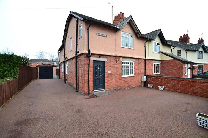 3 Bedroom Semi Detached House For Sale In Caswell Road, Leominster, HR6