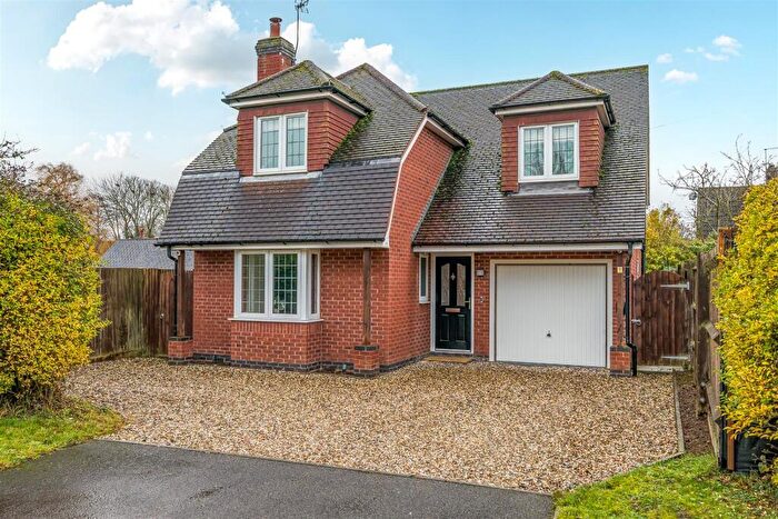 3 Bedroom Detached House For Sale In Livingstone Avenue, Long Lawford, Rugby, CV23