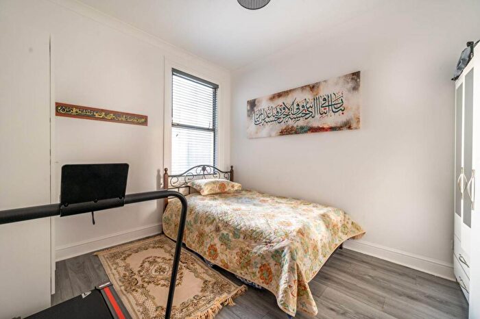 3 Bedroom Terraced House For Sale In Selsdon Road, Upton Park, London, E13