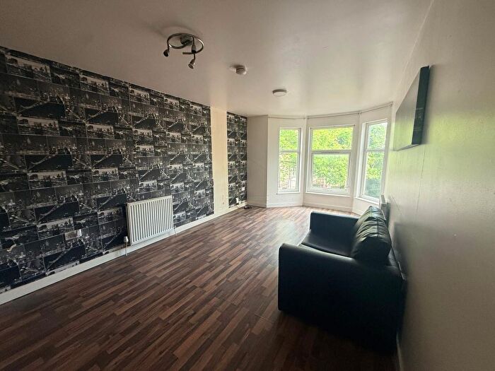 1 Bedroom Flat To Rent In Stacey Road, Cardiff, CF24