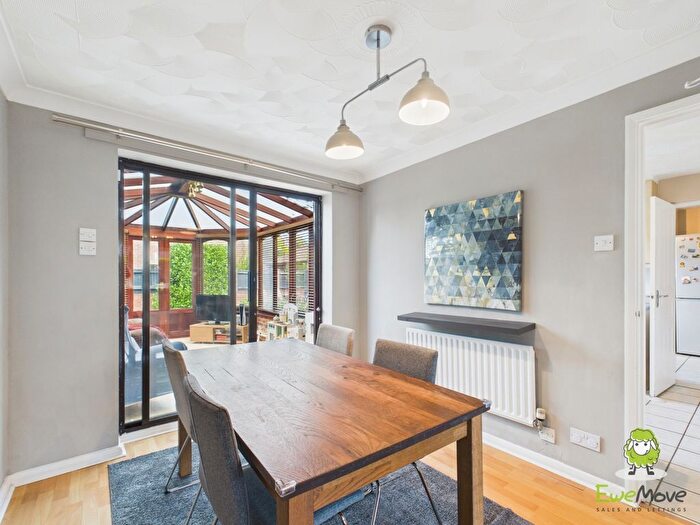 5 Bedroom Detached House For Sale In Bramley Green Road, Bramley, Tadley, Hampshire, RG26
