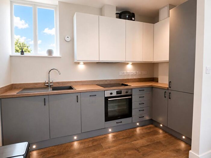 1 Bedroom Flat To Rent In Flat, New Street, Burton-on-Trent, DE14