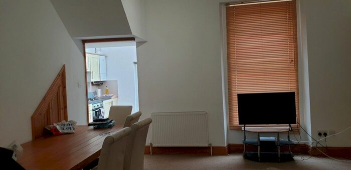 1 Bedroom Flat To Rent In Alexandra Road, Mutley, Plymouth PL4