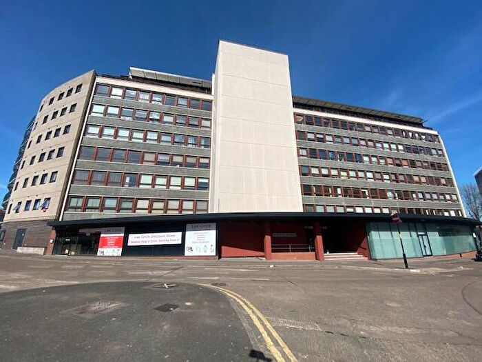 2 Bedroom Apartment To Rent In Metropolitan Apartments, Leicester, LE1