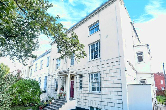 Studio To Rent In Castle Hill, Reading, Berkshire, RG1