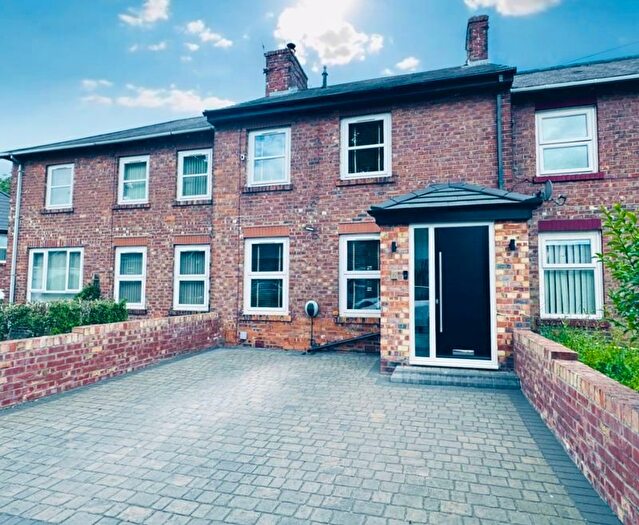 3 Bedroom Property For Sale In Kingsley Avenue, Whitley Bay, NE25