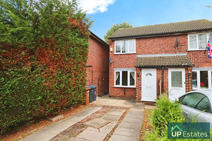 2 Bedroom Semi Detached House To Rent In Maple Close, Burbage, Hinckley, LE10