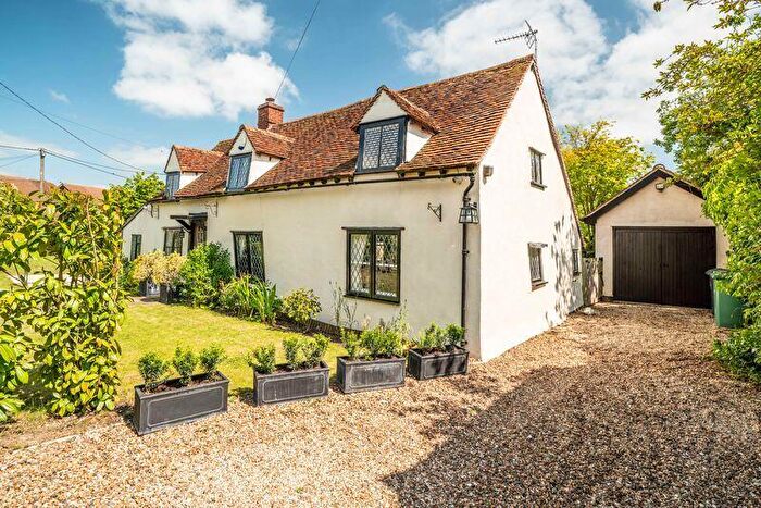 3 Bedroom Detached House For Sale In Nr Felsted, Dunmow, Essex, CM6