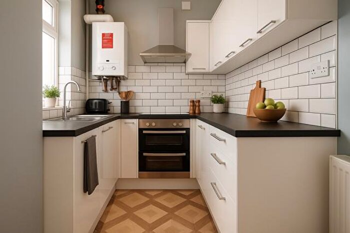 3 Bedroom Terraced House To Rent In South Street, Darwen, BB3