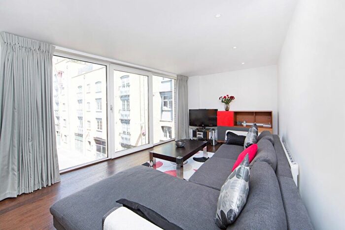 2 Bedroom Flat To Rent In Meridian Court, East Lane, London, SE16