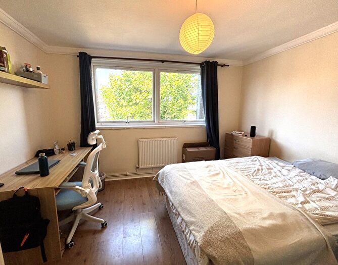 4 Bedroom Terraced House To Rent In Franklin Square, London, W14