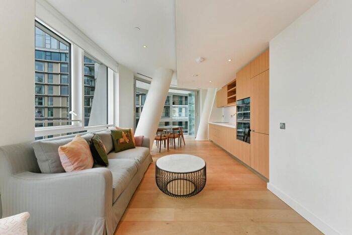 2 Bedroom Apartment To Rent In Wilshire House, Battersea Power Station, London, SW11
